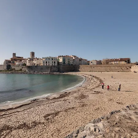 Superbe 2 Pièces Front De Mer, Le Lido Antibes