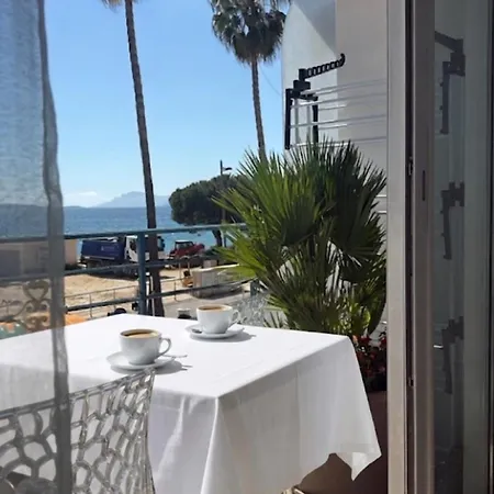 Appartamento Superbe 2 Pièces Front De Mer, Le Lido