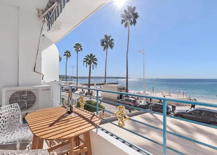 Appartamento Superbe 2 Pièces Front De Mer, Le Lido Antibes