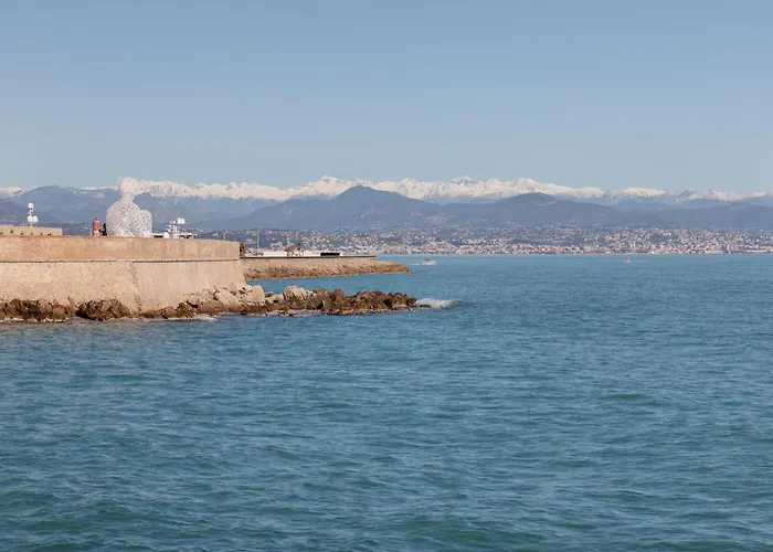 Appartamento Superbe 2 Pièces Front De Mer, Le Lido Antibes